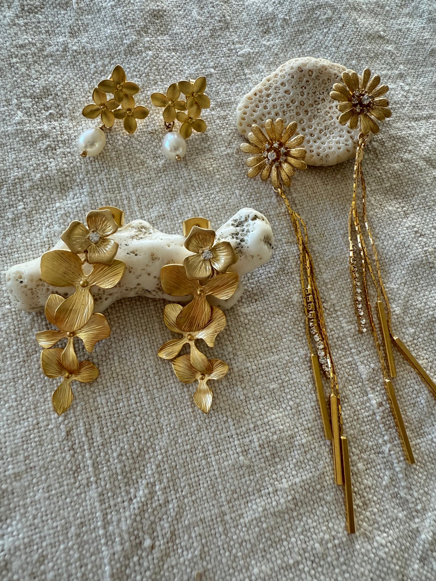 Valse de Fleurs Earrings