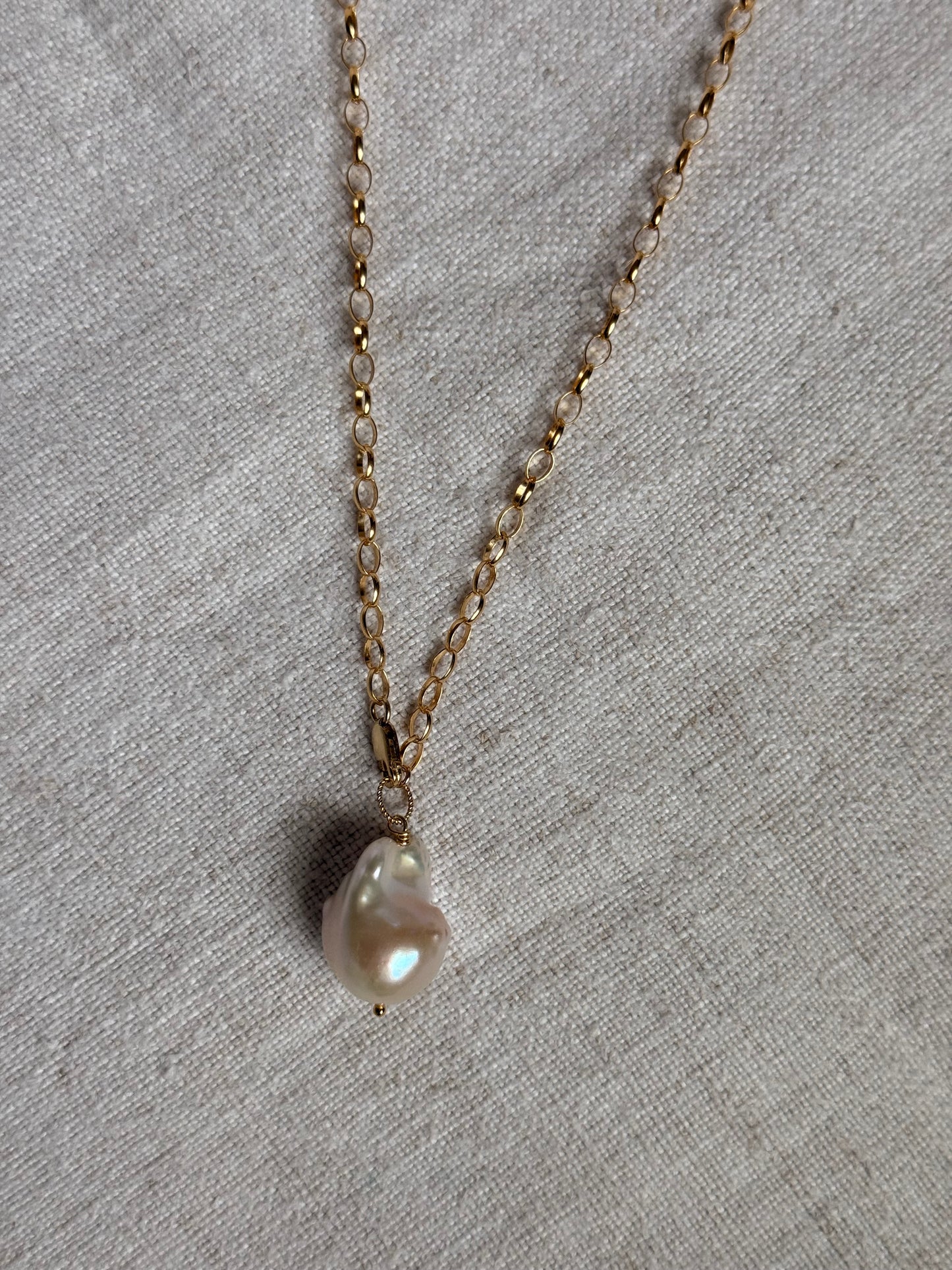 Turning Tides Necklace