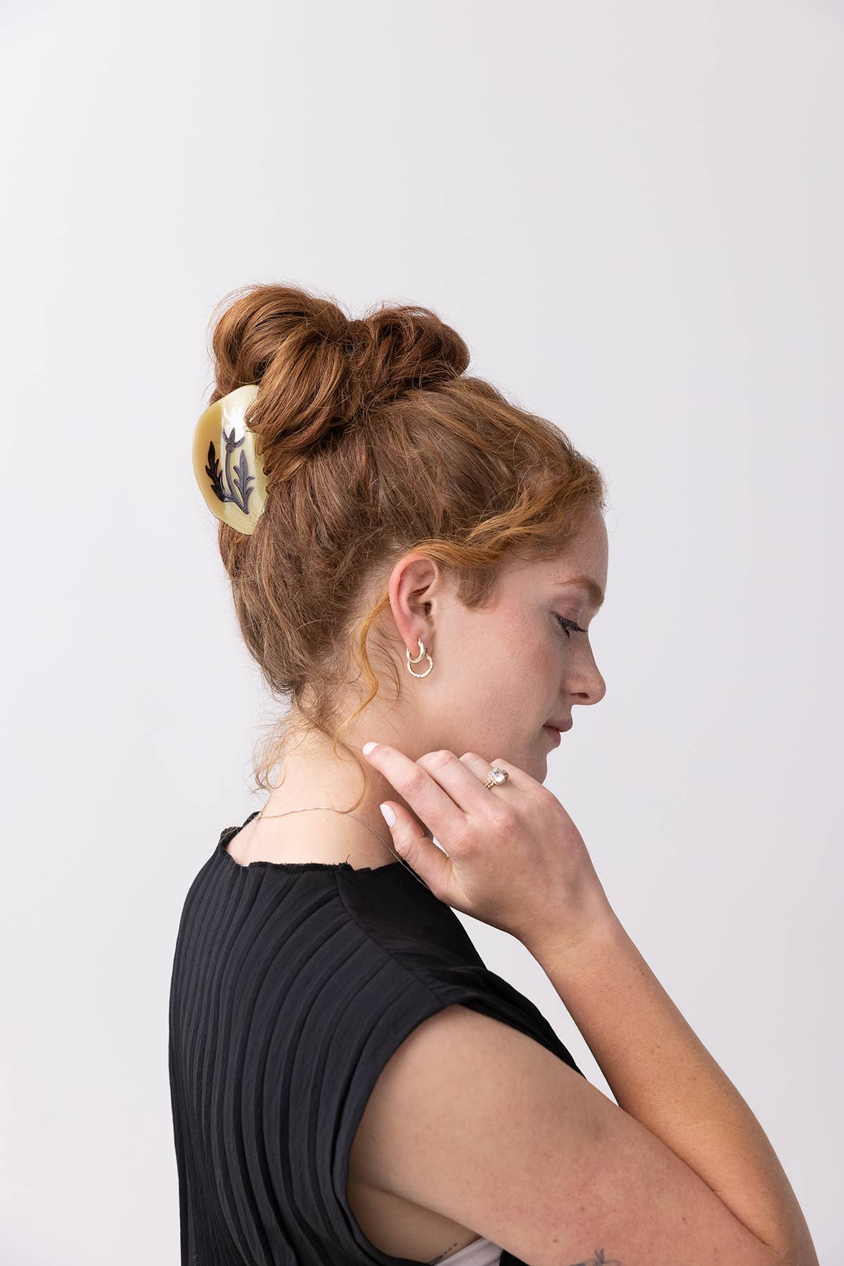 Rosehip Claw Clip