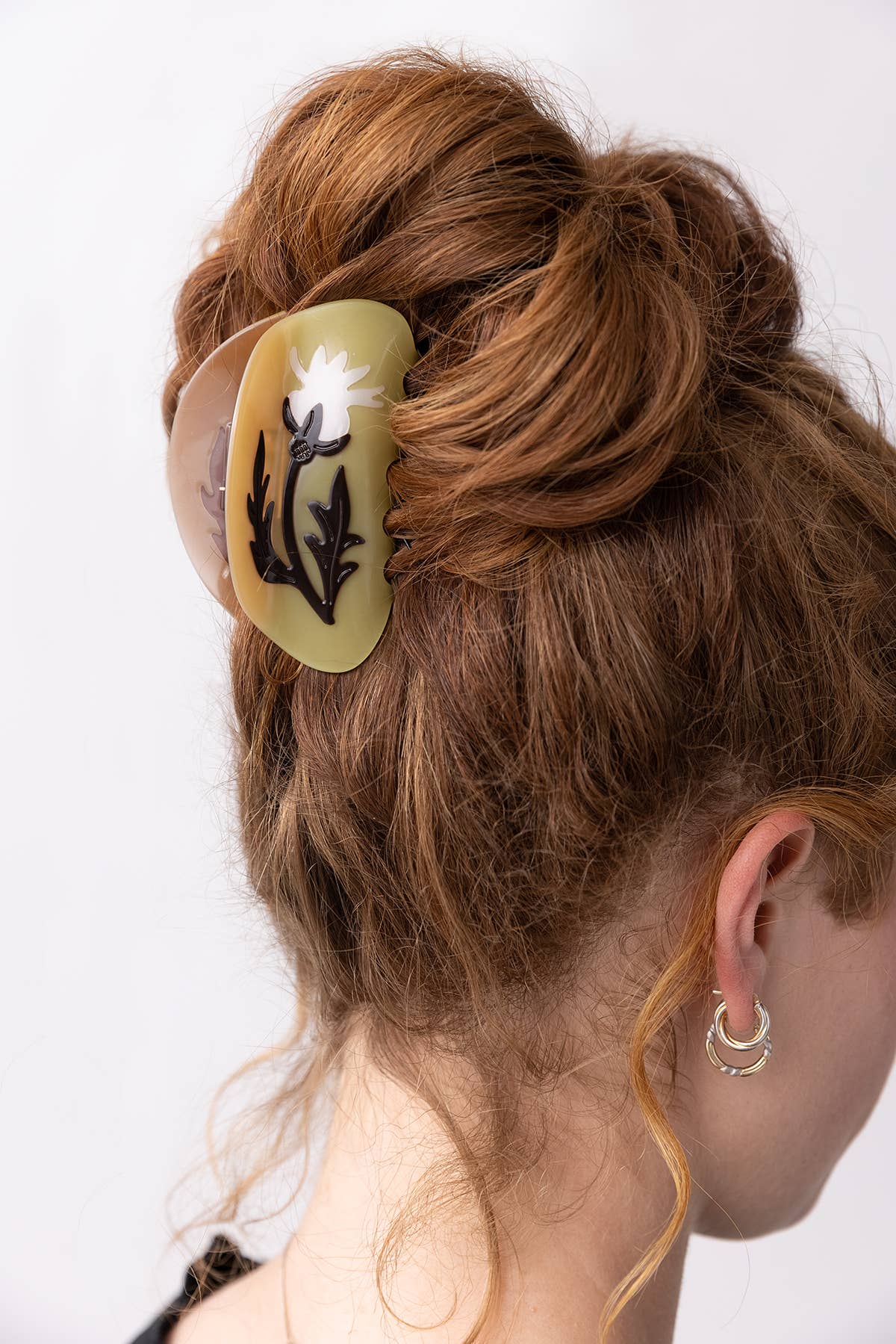 Rosehip Claw Clip