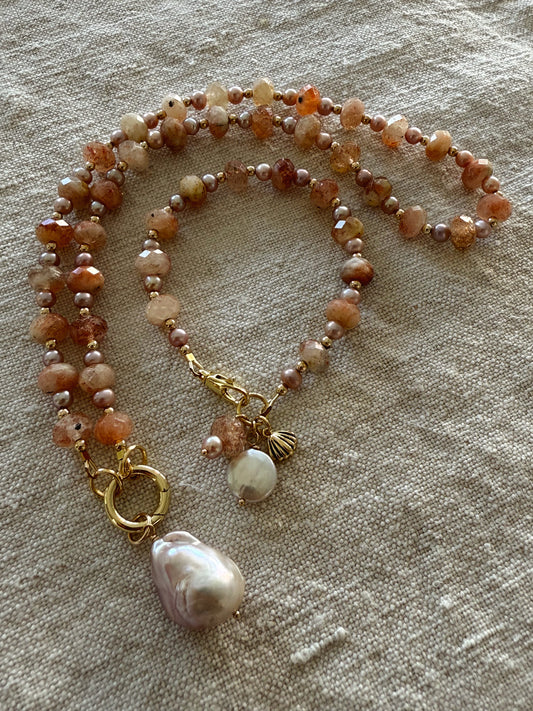 Sunshell Beaded Necklace